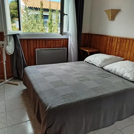 T2 Mezzanine Avec Terrasse - 6 Couchages - 6riche23