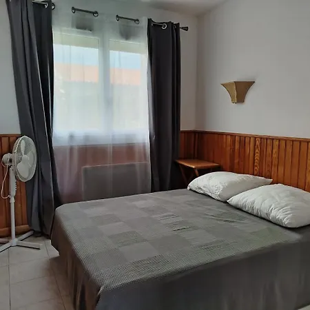 T2 Mezzanine Avec Terrasse - 6 Couchages - 6riche23 Villa *