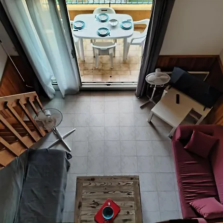 T2 Mezzanine Avec Terrasse - 6 Couchages - 6riche23 *